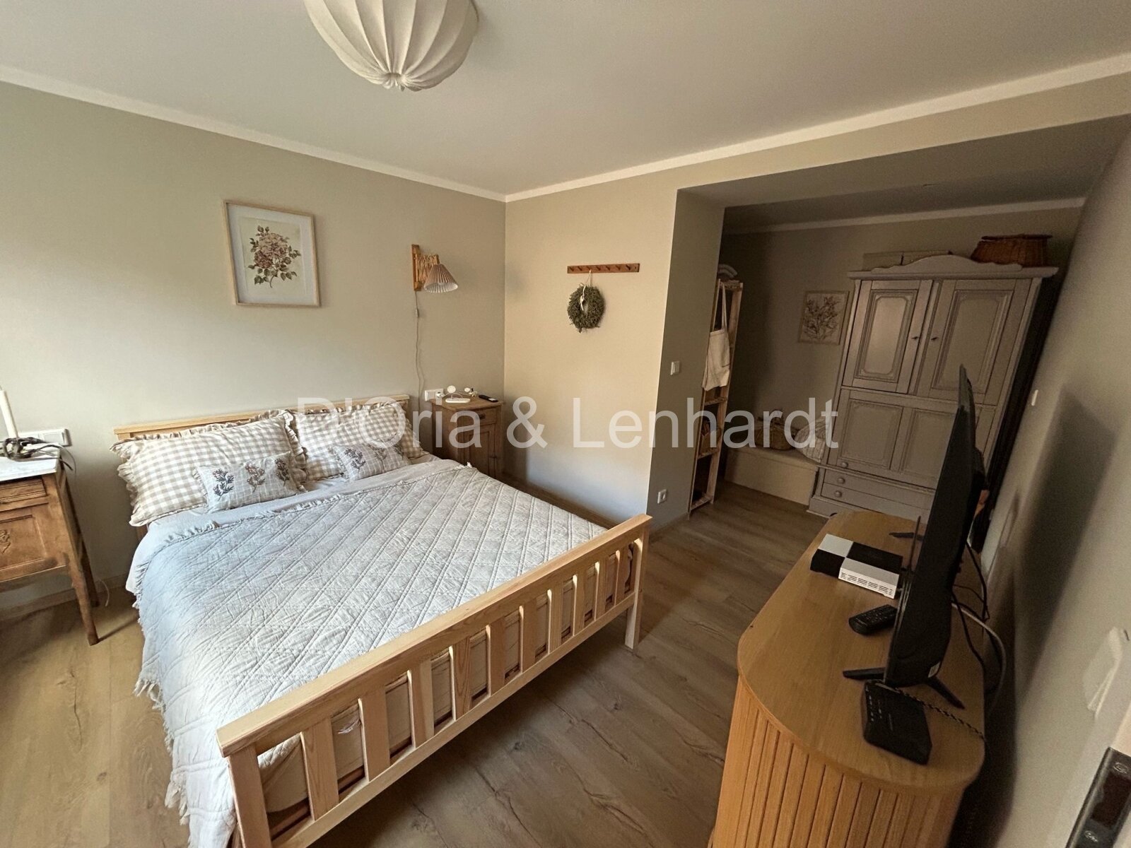 Attraktive zwei-Zimmer-Wohnung zu verkaufen!