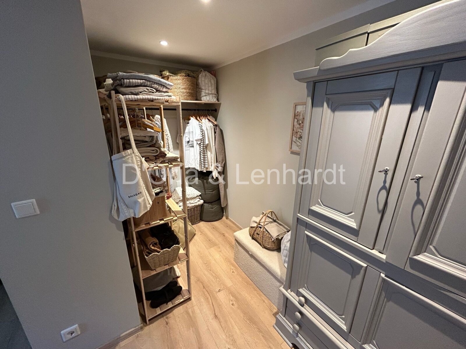 Attraktive zwei-Zimmer-Wohnung zu verkaufen!