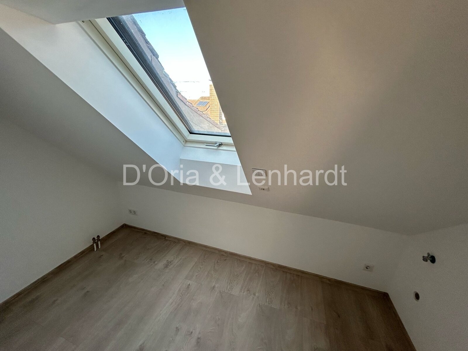 Attraktive Drei-Zimmer-Wohnung zu verkaufen!