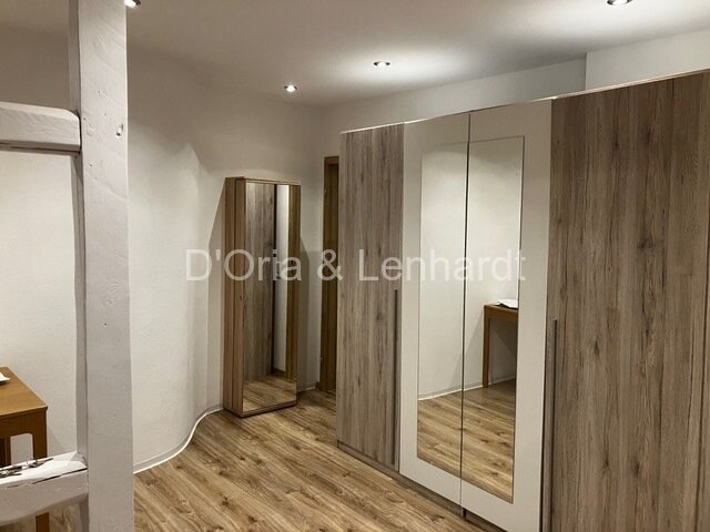 Hochwertig möblierte DG-Wohnung mit Flair