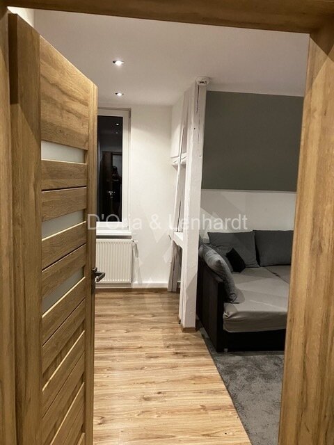 Hochwertig möblierte DG-Wohnung mit Flair