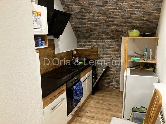 Hochwertig möblierte DG-Wohnung mit Flair