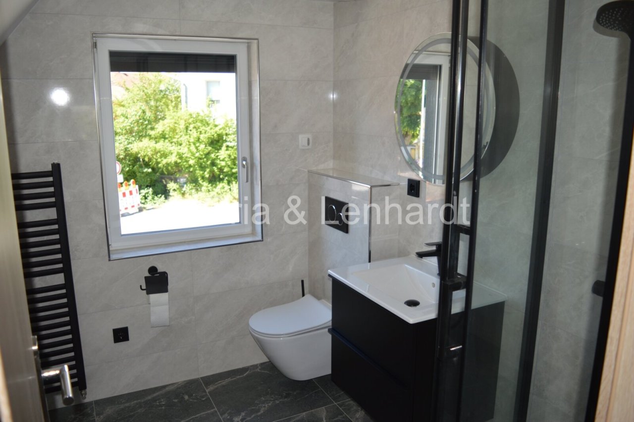Badezimmer . OG Badezimmer . OG
